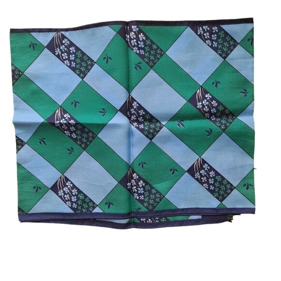 Unlisted Green & Blue Vintage 100% Polyester Long Scarf - Picture 3 of 6
